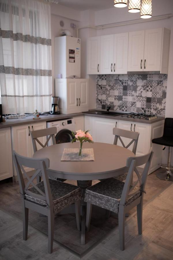 Appartement Iris à Năvodari Extérieur photo