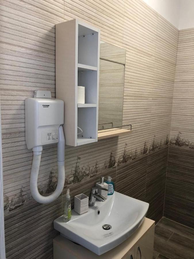 Appartement Iris à Năvodari Extérieur photo